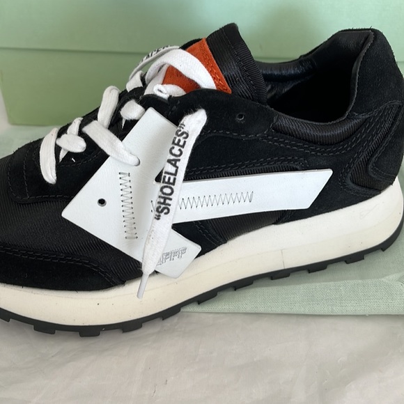 Off-White Virgil Abloh HG Runner Arrow Trainers - Picture 11 of 16